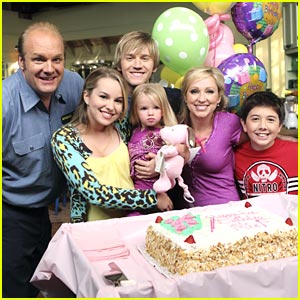 good-luck-charlie-season-three